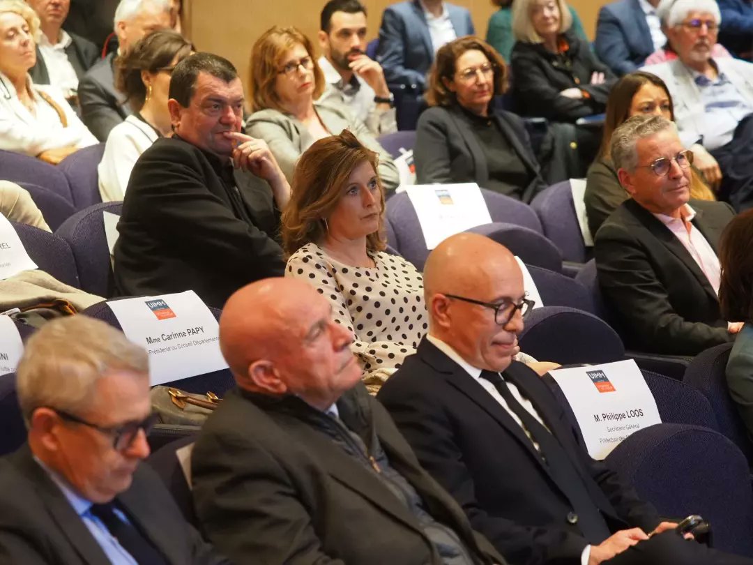 Carine Papy tweet media