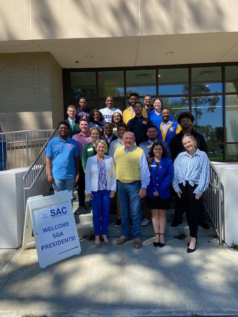 Great to meet with our SGA presidents from institutions across Georgia during this semester's Student Advisory Council Conference. Big thanks to @CCGAtweets and President Michelle Johnston for hosting us!