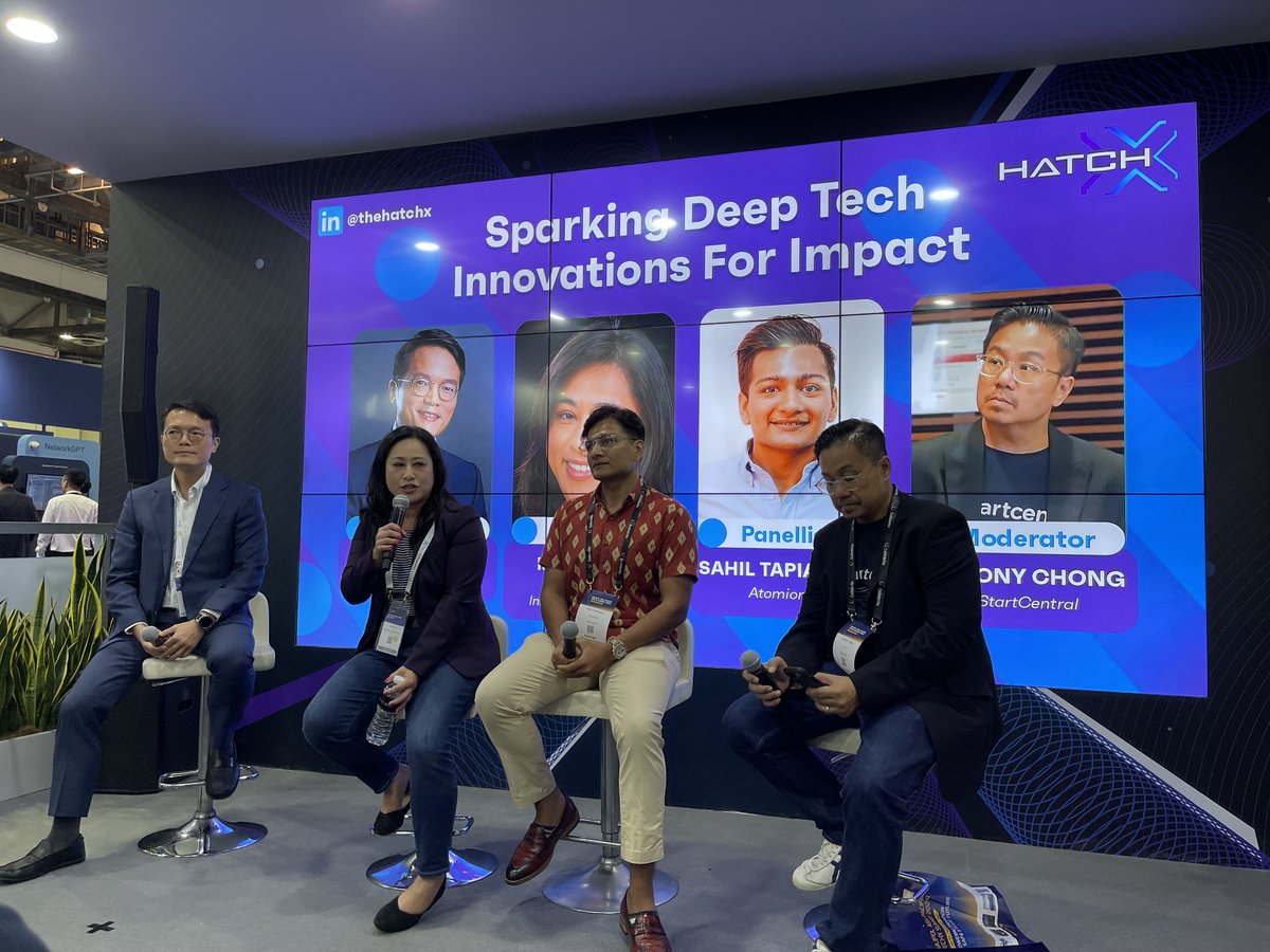 🌟 Melissa Oh, our Silicon Valley Innovation Program Director, led an insightful discussion at the HTX booth during the @milipolasiapac Tech X Summit. Discover how SVIP collaborates with #startups to tackle homeland security challenges! ⬇️ bit.ly/3HgJQhi #Innovation