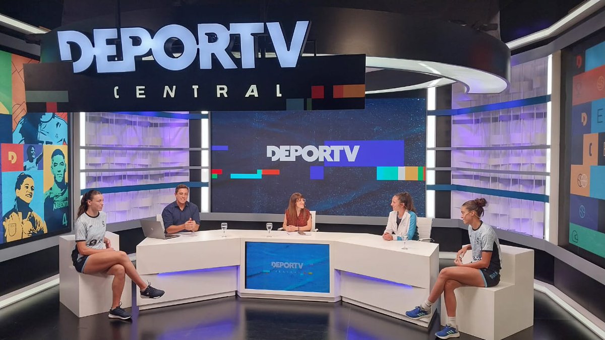 🤾‍♂️ ¡EL BEACH HANDBALL SERÁ OLÍMPICO EN PARÍS Y ARGENTINA ESTARÁ MUY BIEN REPRESENTADA! 🇦🇷

¿Qué significa que sea un deporte "de exhibición"?
¿Quiénes nos representarán?

Leticia Brunati, Gise Bonomi y Fiorella Corimberto pasaron por #DEPORTVCentral y nos explicaron todo 👇