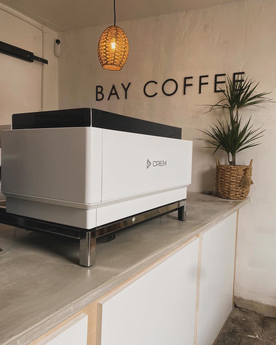 Having worked through one of the wettest winters on record, serving coffee from a cool camper, it only seemed fair to allow Dave the owner of Bay Coffee find somewhere with a bit more shelter. Welcome to Southsea, Bay Coffee! southseafolk.uk/bay-coffee-at-… #southsea #coffeeshop