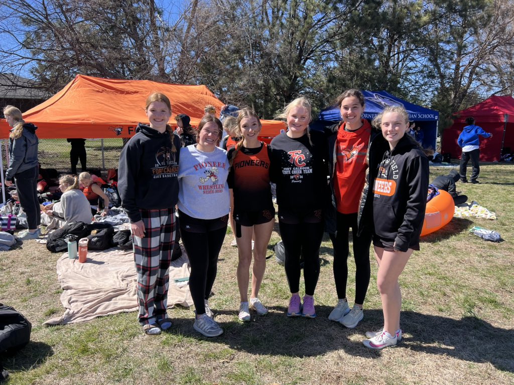 FCTrack_Field's tweet photo. 🔸HJ - Bria 🥈LJ - Bella 5th, TJ - Kaylee 6th, PV - Afton 5th, SP - Mollie 5th, Discus - Mollie 5th &amp; Raegen 6th🔸 https://t.co/UQXGkDwz0c