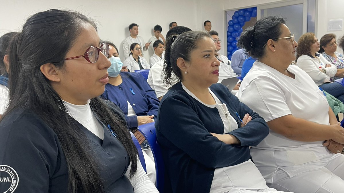 HIAyoraLoja's tweet photo. #ElNuevoEcuador | 
En conmemoración al Día Mundial de la concientización del #Autismo el @HIAyoraLoja desarrolló una capacitación dirigida al personal hospitalario. El objetivo, sensibilizar, conocer y garantizar un diagnóstico y tratamiento oportuno. https://t.co/63BWeSqVgk