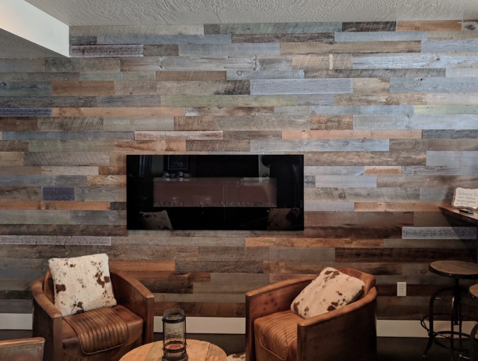 Love this photo of our Reclaimed Distillery Wood sent in from a local Montana customer.
#reclaimedwood #barnwood #woodwallart #wallboards #sustainablelumberco