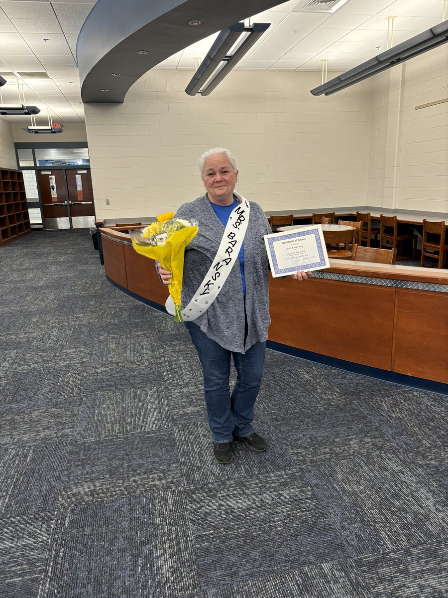 Erin Lyons-Barton tweet media