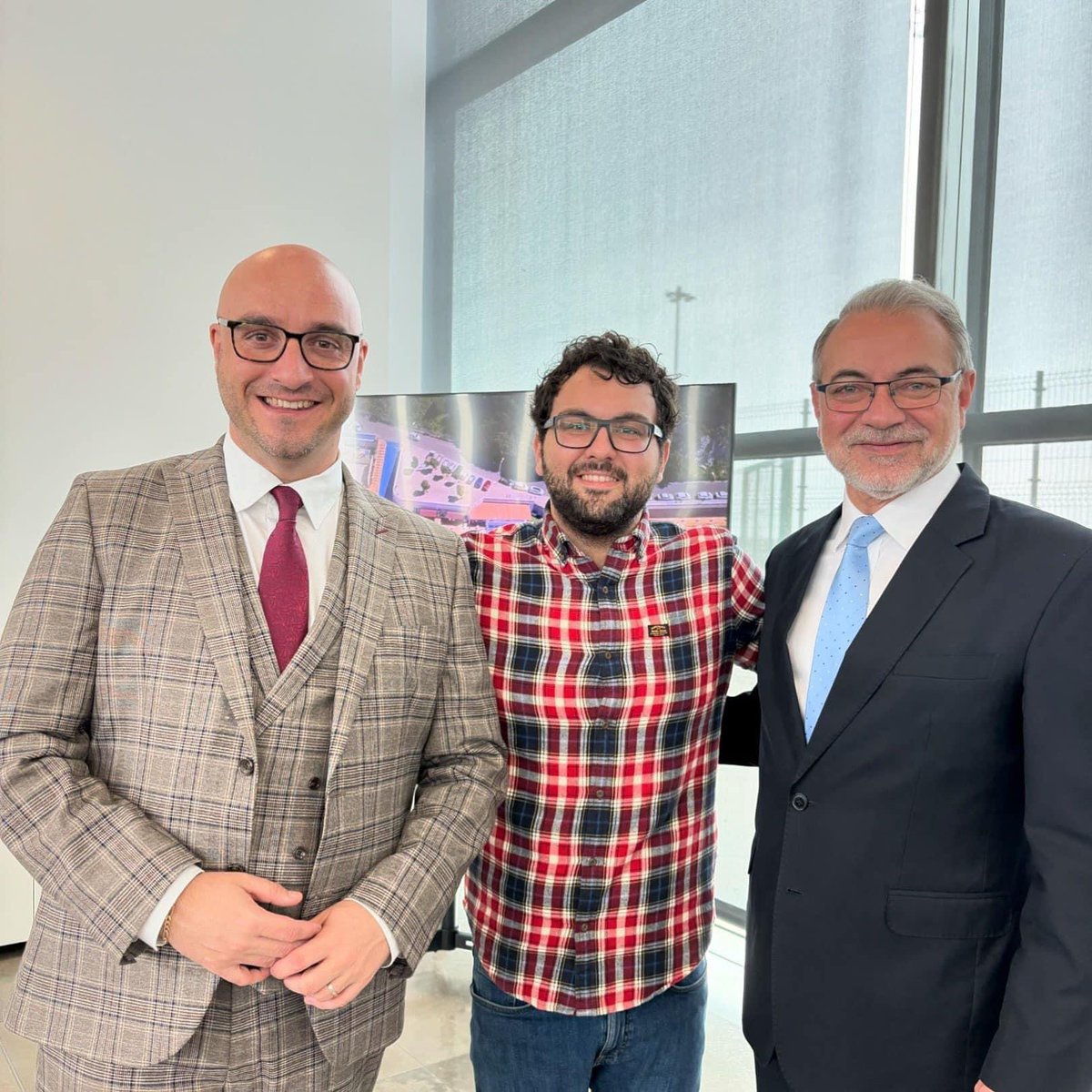 Que pasa! It was great attending the Visit Gibraltar rebrand launch event this morning! Really looking forward to participating in this exciting project and sharing our history! 🙌🇬🇮

#llanitohistorydoc #gibraltar #history #heritage #llanito