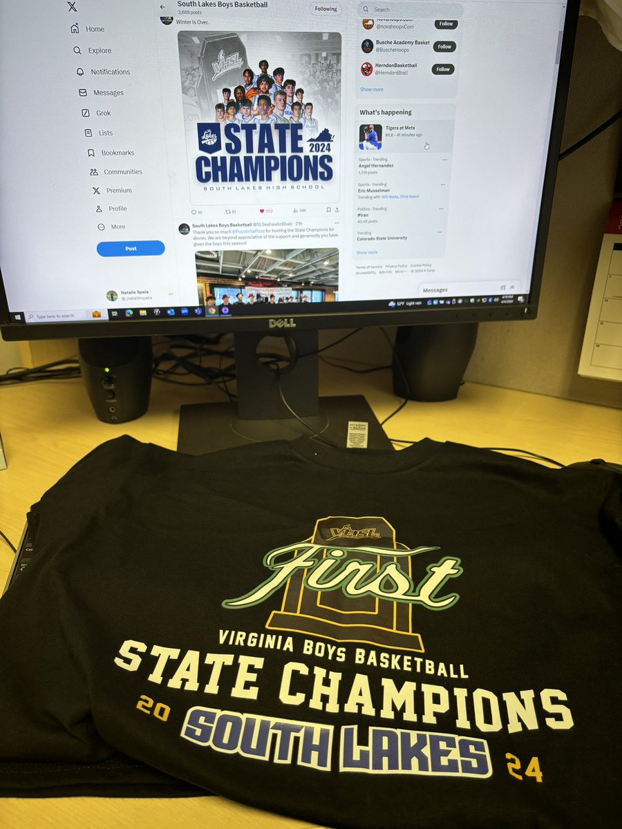 Thank you .@SLSeahawksBball for the State Championship swag! I could tell this team was special when I stopped by in December. Congratulations again on an incredible season!