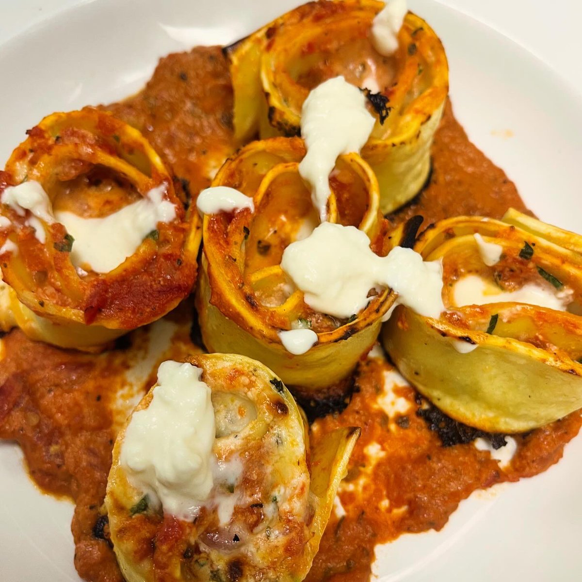 nakedcitylv's tweet photo. Love the crispy bits of the Lasagna?  Try out all new Focaccia Sandwiches or Lasagna Rotolo from our Paradise location.  #lasagna #crispybits #focaccia #focacciasandwich #nakedcitypizza https://t.co/L1AjzwjfzP