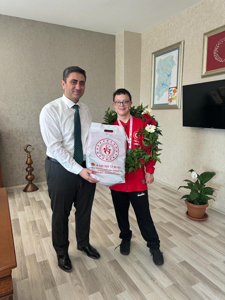 Kaymakamımız Salih ÇİĞDEM, Down Sendromlular Dünya 2. Trisome Oyunlarında İlçe Gençlik ve Spor Müdürlüğü ve <a href="/ozelbhtopcuoglu/">Dokmer</a> iş birliği kapsamında yarışmalara hazırlanan ve #madalya kazanan #milliSporcu'larımızı misafir etti.
🏠onikisubat.gov.tr/milli-sporcula……
<a href="/kadirgemci6/">kadir gemci</a>