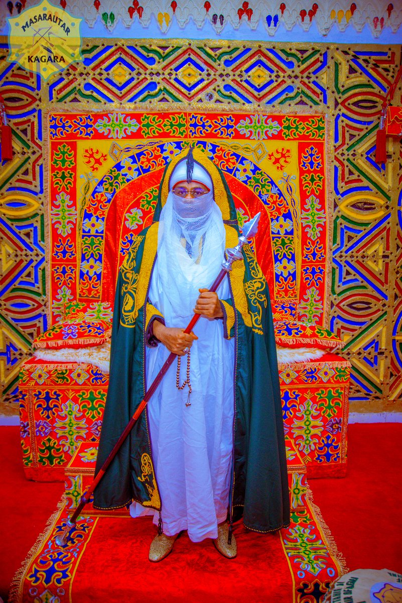 Uban mara Uba  Mai Uban ma Kai ne Ubansa .... ALLAH Ya tsole idon Makiya Ya tsare mutuncin ka Da Martaban ka Uban kasa 👑 
HRH Mal Ahmed Garba Gunna
Emir of Kagara 👑