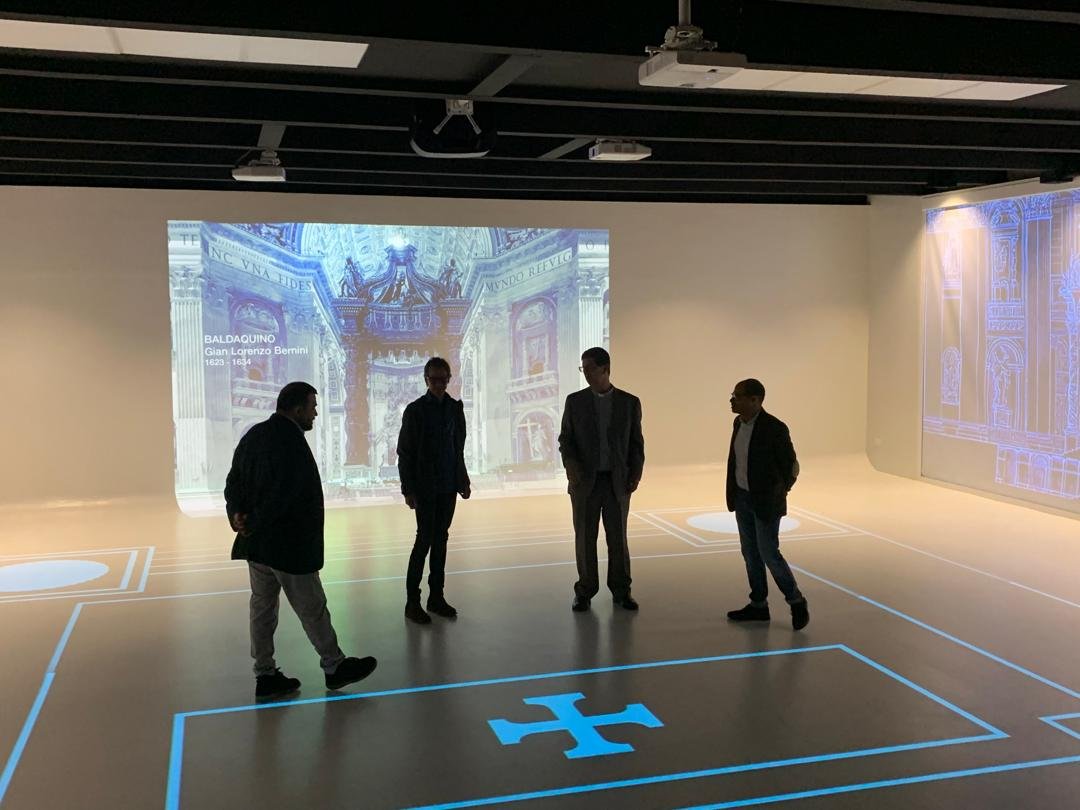 IngenieriaUCAB_'s tweet photo. Además, Lorenzo Mendoza visitó el novedoso #XPRLab de nuestra Escuela de @ArquitectUCAB, en el piso 1 del Edificio de Aulas.
En el espacio vivió, junto al Dir. de la escuela, José Humberto Gómez y autoridades de la UCAB, la innovación de este laboratorio de carácter experiencial https://t.co/6PcVmjZEPX