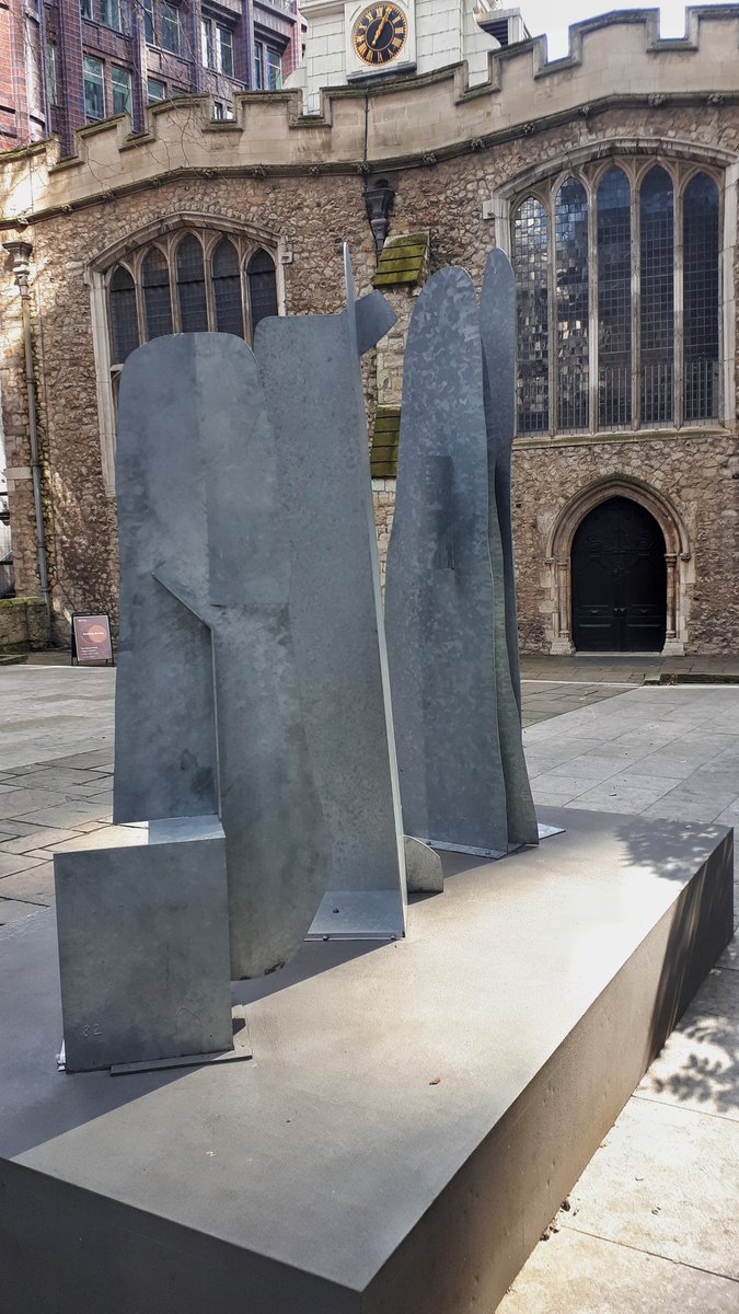 Isamu Noguchi's (@NoguchiMuseum) 'Rain Mountain, Duo, Neo-Lithic' is an attempt to create works that offer an experience of space and presence using his #Japanese and #American influences.

Part of the #sculptureinthecity display.

This is #London. 

#walking #walkingLondon