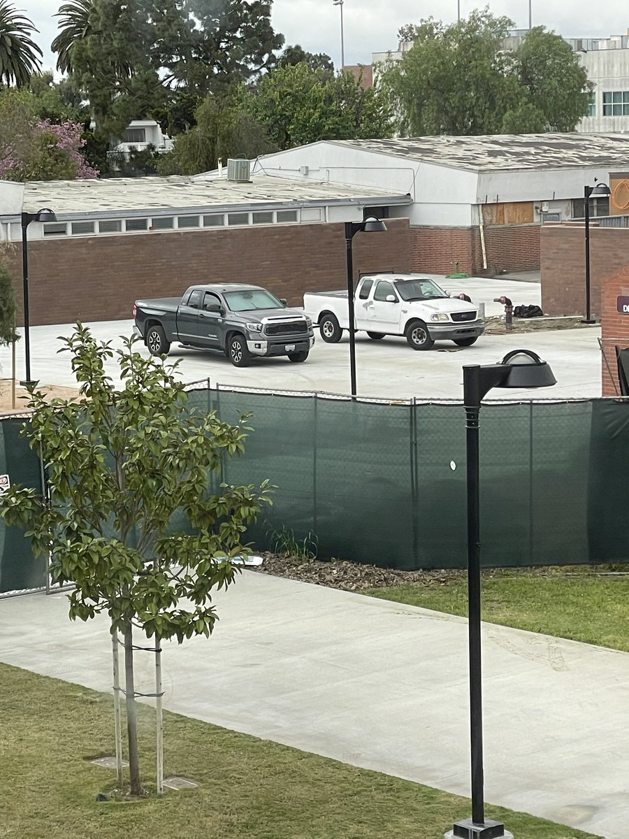 prof_judy's tweet photo. #pavement.  Open the gates.  @compton_college  so we don’t have to walk all the way around. https://t.co/gKyUB1FVt4