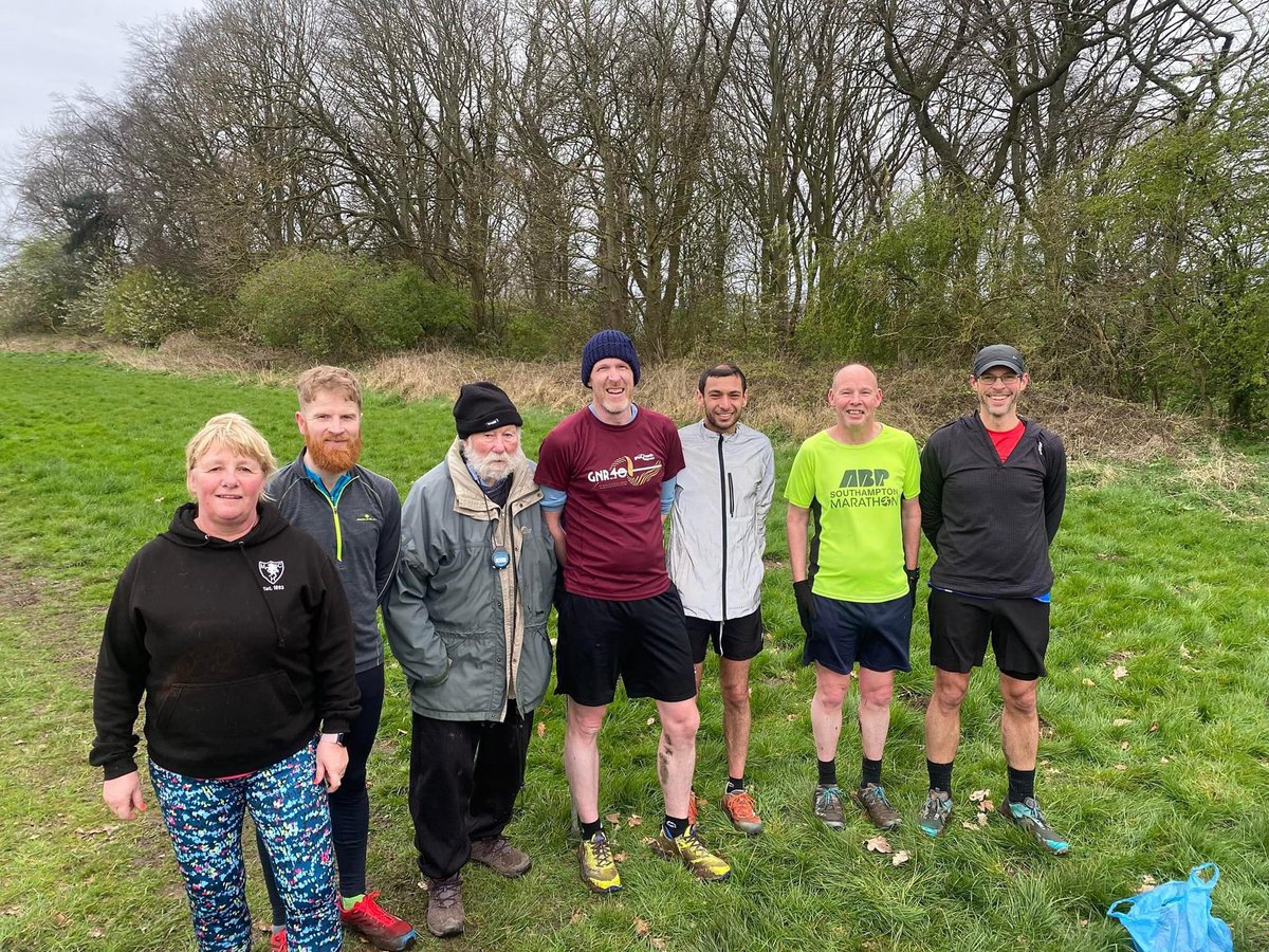 Back to Foxes Wood tonight for the start of our Summer Thursday's. Still a little muddy under foot but a bit of resistance is not a bad thing. Mike adapted the session for all It's such a beautiful environment to train in! Was lovely to see a few of us up there tonight.