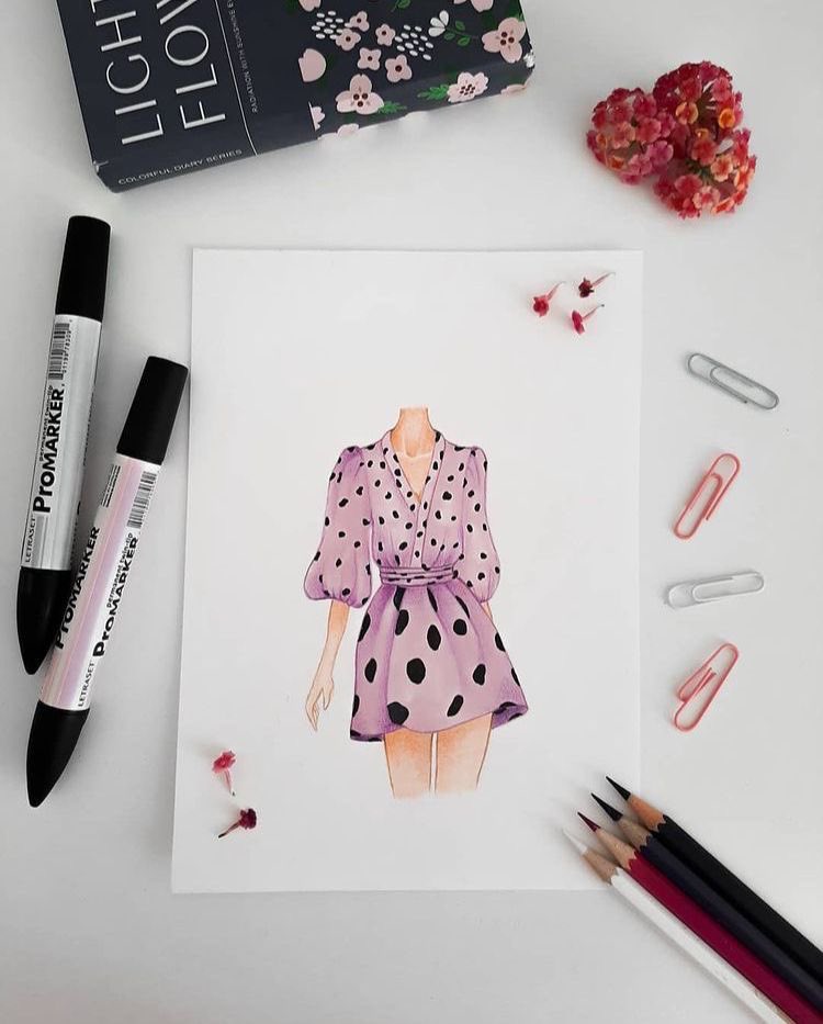 #fashiondiaries #handmade #couture #fashiondaily #sewing #fashionstylist #fashionpost #fashionsketch #love #beautiful #artwork #instagood #hautecouture #fashionillustrator #drawing #beauty #sketch #styleblogger #outfitoftheday #fashiontrends #patternmaking #inspiration #styling