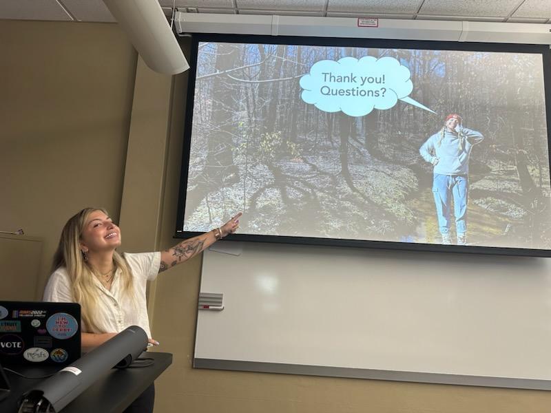 🎉 Congratulations to Michelle Wolford (Shogren Lab) for successfully defending their thesis, 'Hydrologic and seasonal controls on particulate, benthic, and dissolved organic matter pools and transformation in a forested headwater stream network'! @michwolford @DrArialShogren