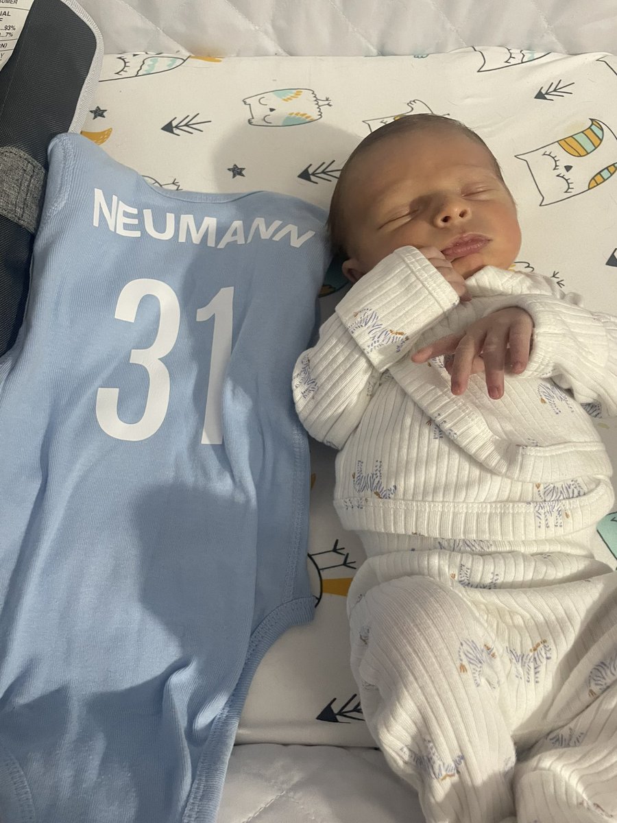 lilneumy's tweet photo. Little Man was gifted his first hockey jersey and a onsie to represent his mom around the rinks 🥰#futurehurricane #mamasboy #boymom https://t.co/YKqzEm42sP