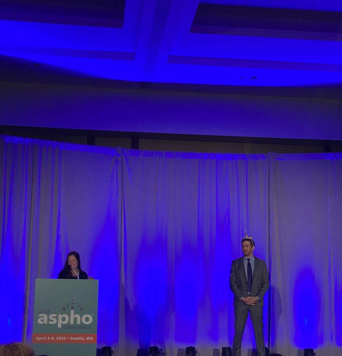 futuredrhuth's tweet photo. To the doctor-comedian who got us all through med school… thank you for the laughs &amp; for fighting for what’s right! You’re an inspiration @DGlaucomflecken https://t.co/zCGSXbUJNS