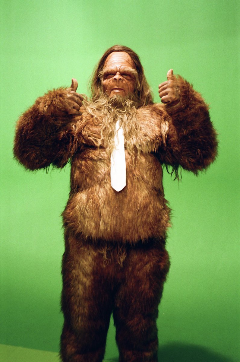 Samuel Parker Smith (@samuelpsmith_) on Twitter photo One of the best parts about this show is that the Bigfoot suit is a hand made practical effect. You can check out more about the suit, and the amazing folks at <a href="/RaptorHouseFX/">Jesse Velez</a> here:
instagram.com/p/C5WGIc8ucfi/…
raptorhousefx.com
Seriously, this thing was wild to see in person. One of the best parts about this show is that the Bigfoot suit is a hand made practical effect. You can check out more about the suit, and the amazing folks at <a href="/RaptorHouseFX/">Jesse Velez</a> here:
instagram.com/p/C5WGIc8ucfi/…
raptorhousefx.com
Seriously, this thing was wild to see in person.