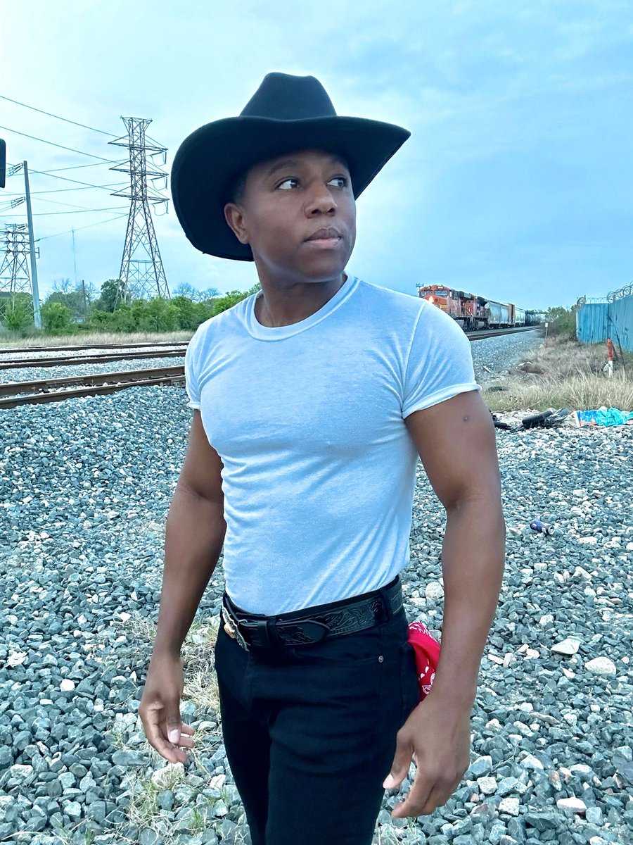 I need my shotgun rider 🐎🤠 #CowboyCarter #CowboyCauri <a href="/Beyonce/">BEYONCÉ</a>