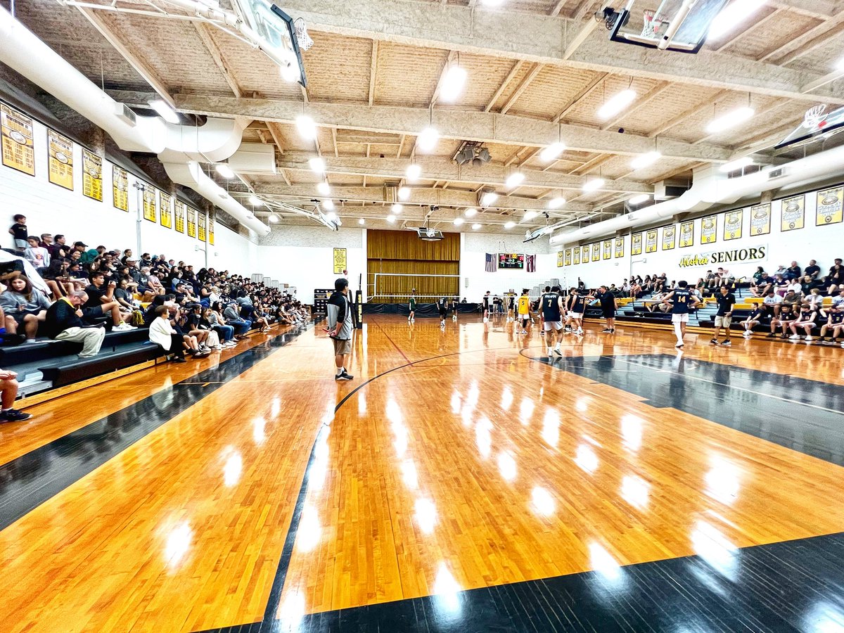 hbaathletics's tweet photo. VOLLEYBALL: Spike Nite 2.0 was a huge success with students turning out in droves despite being on Spring Break!
Final score: HBA def. Mid-Pacific 25-15, 25-23, 25-20 | Way to go, π¦
s!
#HBAVB @HBAEagles @scoringlive @HawaiiPrepWorld @ESPNHonolulu https://t.co/jlxfoEWS0M