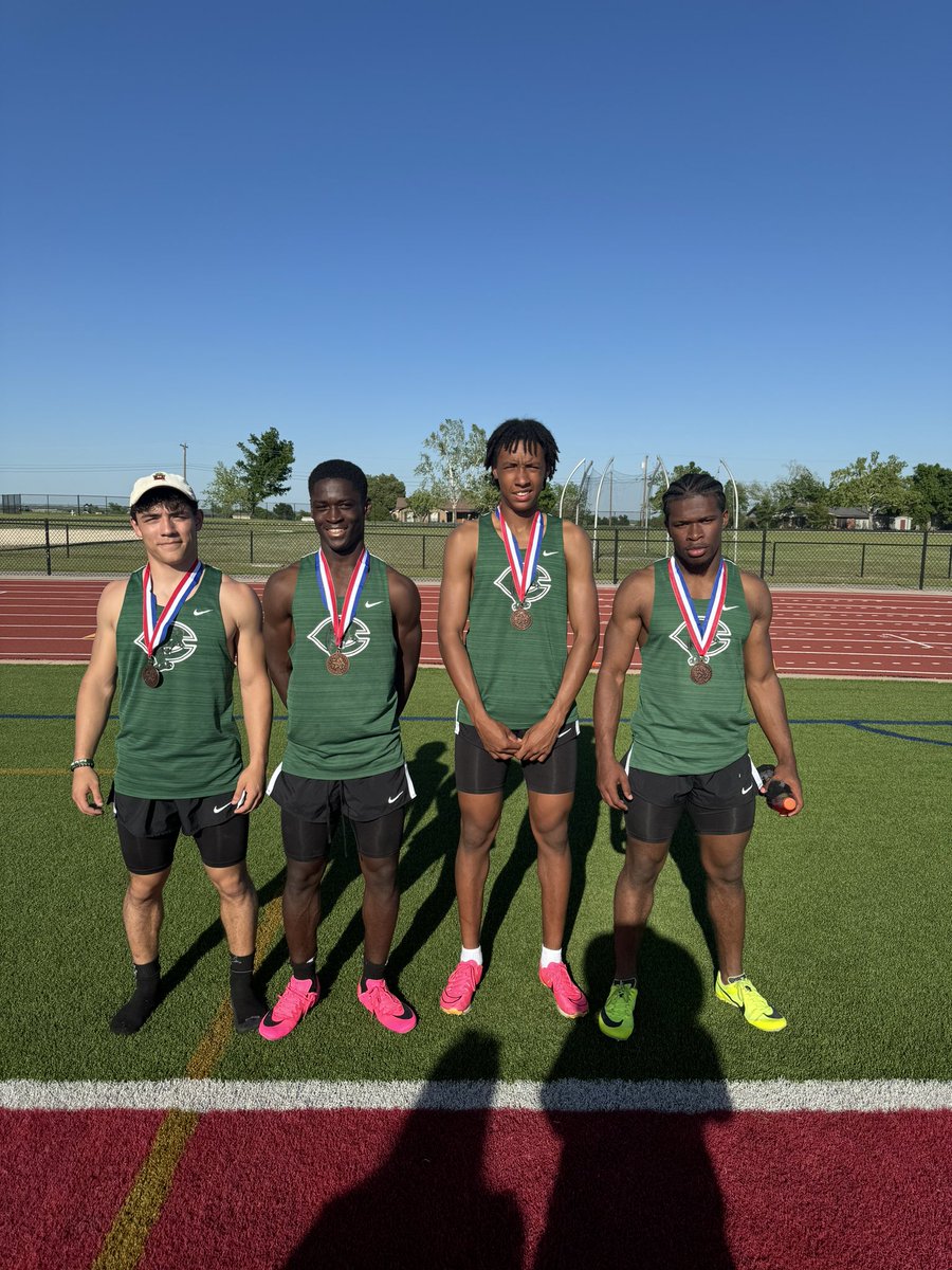 Congratulations to the Varsity Boys for receiving for receiving 3rd in the 4x1 and 4x2. Super Proud #HardWorkPaysOff #MeetDefeatRepeat

<a href="/JBConnallyHS/">Connally High School</a> <a href="/PfISDAthletics/">PfISD Athletics</a>