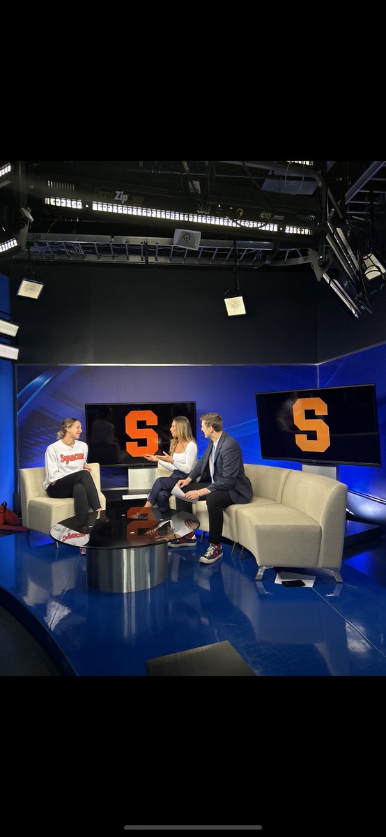 CuseCoachJack's tweet photo. Iza told me all about her interview today. So proud of her growth. We will be better with her next year! We Fight On! 🤗☺️🍊🧡 https://t.co/fcI2Tne5K9