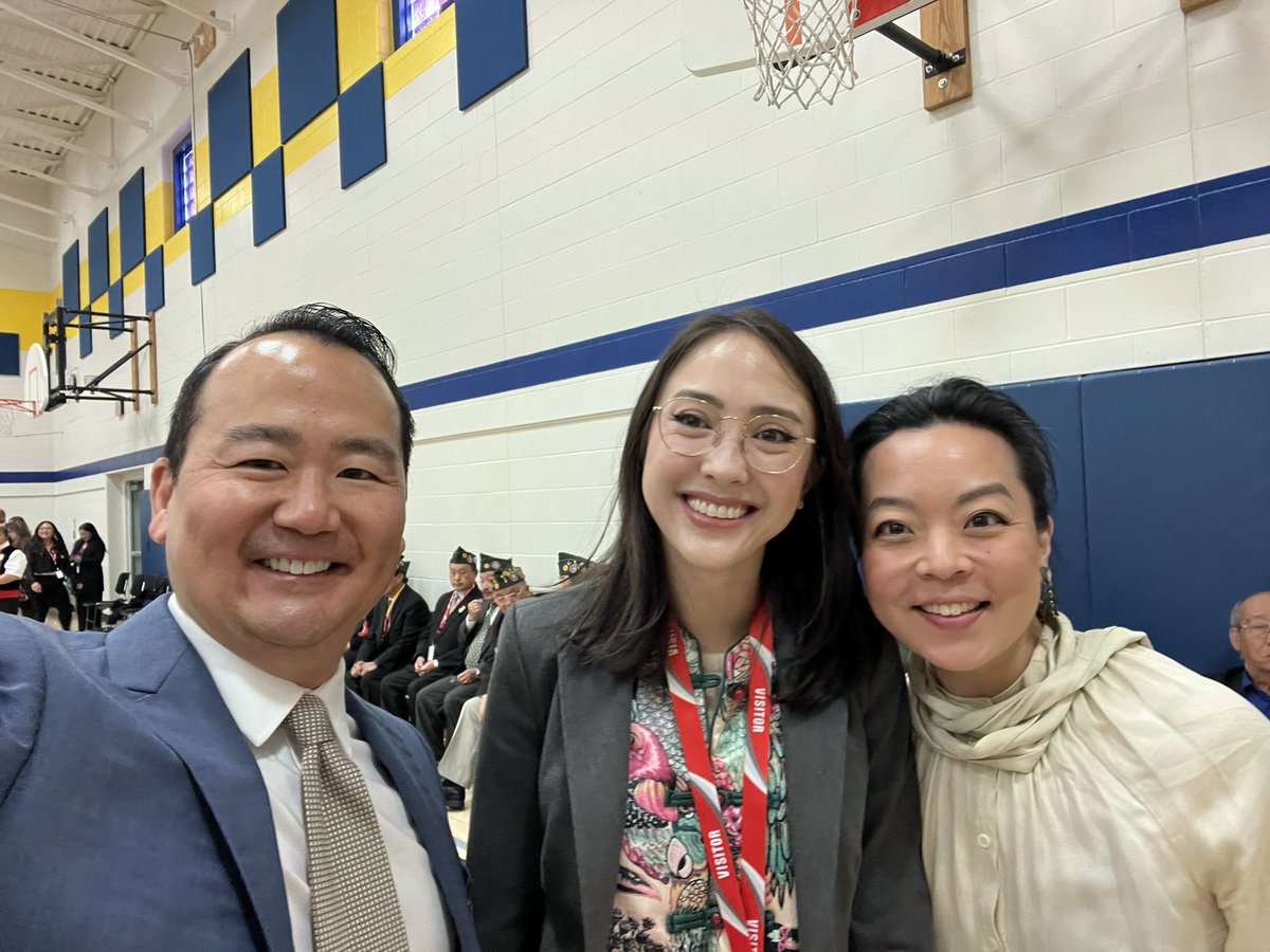 We did it. Wisconsin is now the sixth state to require Asian American/Hmong American history. It was so much fun celebrating this momentous day with the coalition of people that made this momentous day possible. <a href="/StateRepHong/">Rep. Francesca Hong 홍윤정</a> <a href="/GovEvers/">Governor Tony Evers</a> <a href="/RepShankland/">Katrina Shankland</a>