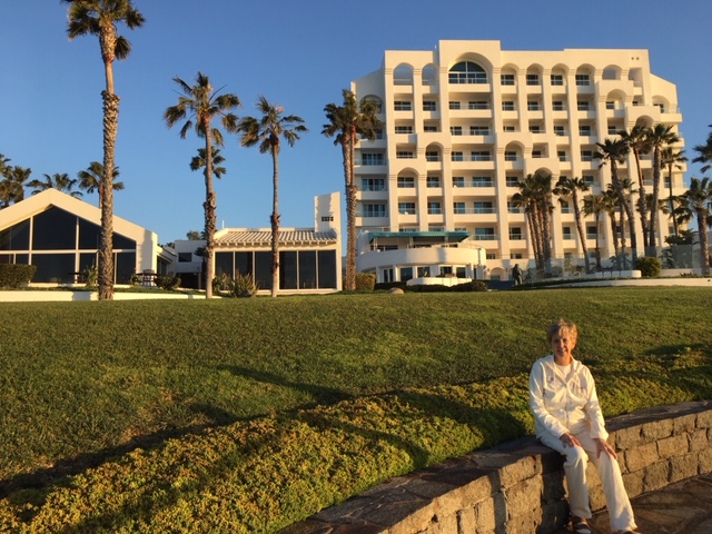 watersedge's tweet photo. Hey dreamers &amp; doers! 🚀✨ Dr. Myron Wentz showed us the magic of personalized nutrition decades ago, transforming health in over 25 countries &amp; inspiring a unique hospital, Sanoviv. Curious how tailored nutrition can uplift your life? DM me! #DreamBig💫 https://t.co/DVVIsF5Ov9