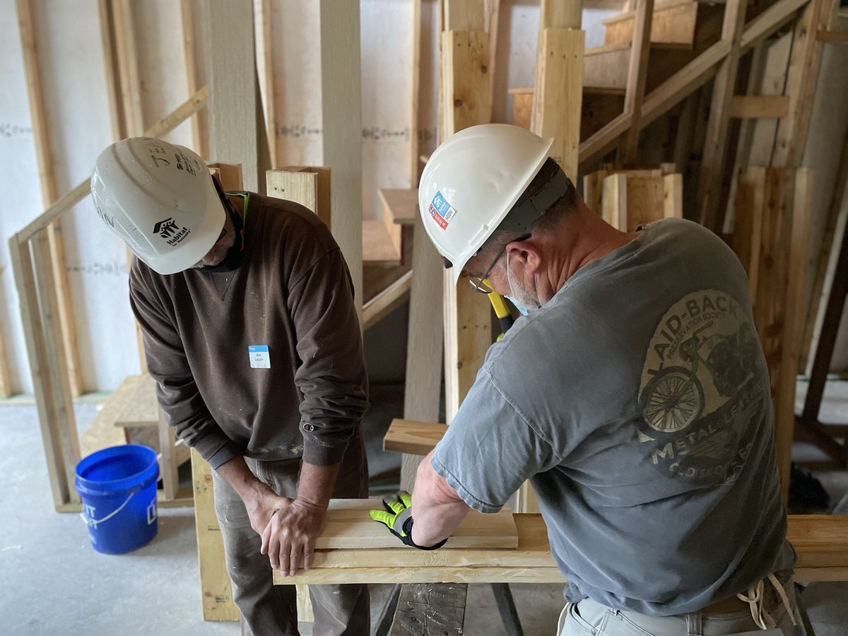 NashvilleMDHA's tweet image. MDHA staff also participated in a volunteer build for Sherwood Commons while it was under construction in October 2021!

#CDWeek2024 #CDBG50 #CDBGWorks