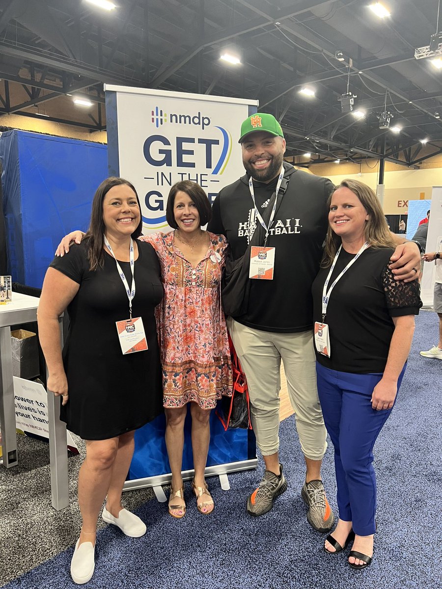 The <a href="/nmdp_org/">NMDP</a> booth just got a little sweeter with <a href="/saintmaryshoops/">Saint Mary's Hoops</a> family reunion!!! Let’s #GetInTheGame together <a href="/HawaiiMBB/">HAWAII BASKETBALL</a>! All the love to <a href="/Rob_Jones22/">Rob Jones</a> <a href="/EranGanot/">Eran Ganot</a> <a href="/MsKoontzMDUSD/">Katie Koontz</a>