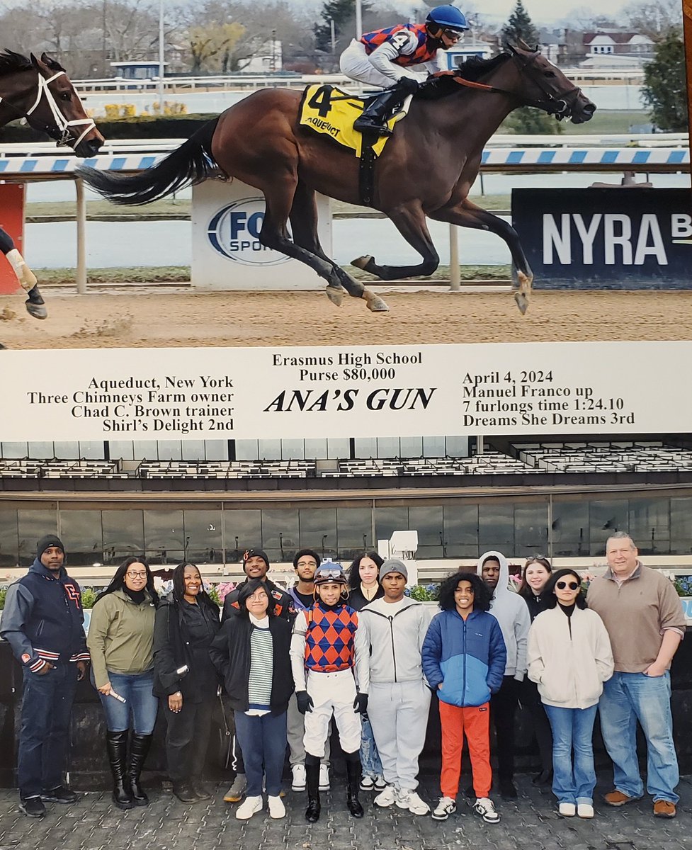Career exploration day for students of The High School for Youth and Community Development at Erasmus!  Students heard from various representatives of <a href="/TheNYRA/">NYRA (🗽)</a> 
We engaged in conversation relating to day-to-day operations as well as the future of racing in NY.