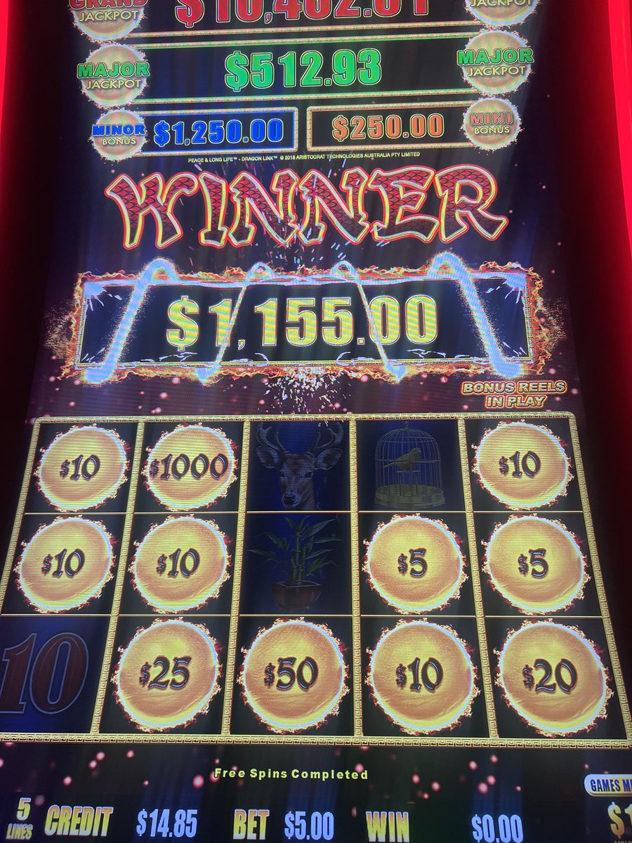 tomkoslots's tweet image. Here are pics of our big wins before we started recording features. 1