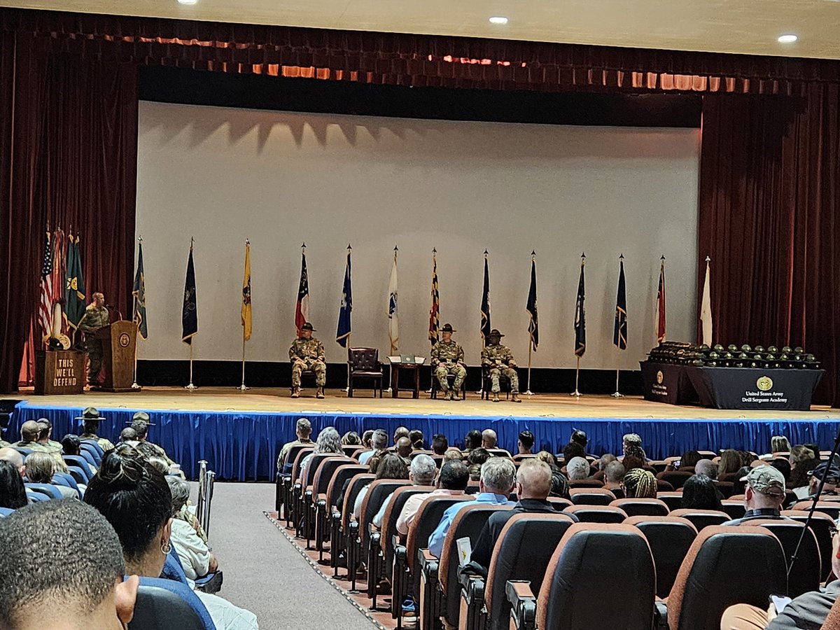 Congratulations to the United States Army's newest Drill Sergeants. These leaders are ready to train and inspire the future generation of Soldier. #TRADOC #VictoryStartsHere #ThisWellDefend