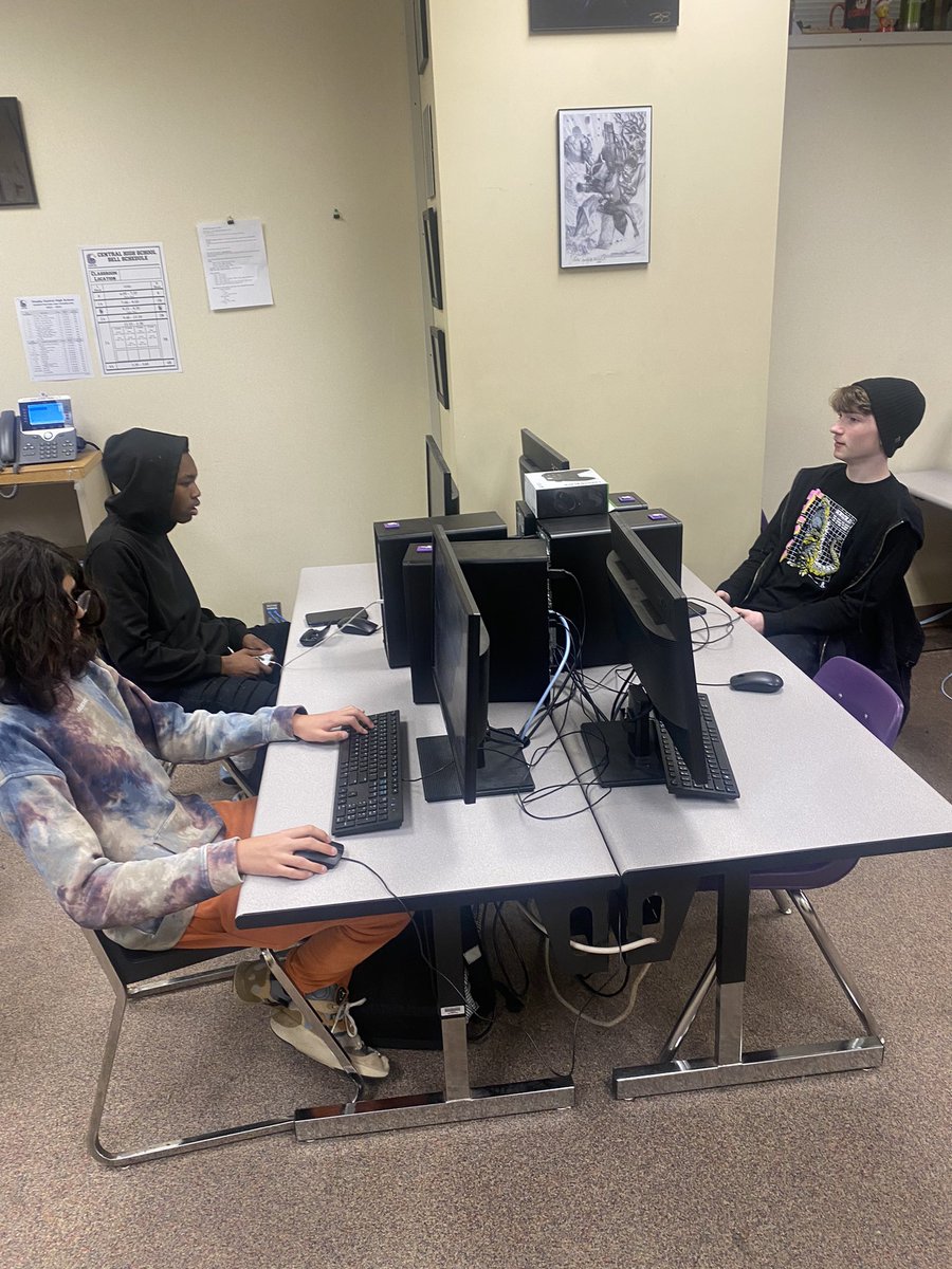 Mario Kart and Rocket League taking on their matches! START YOUR ENGINES!!
#CHS #DowntownProud #EaglePride #MarioKart #RocketLeague