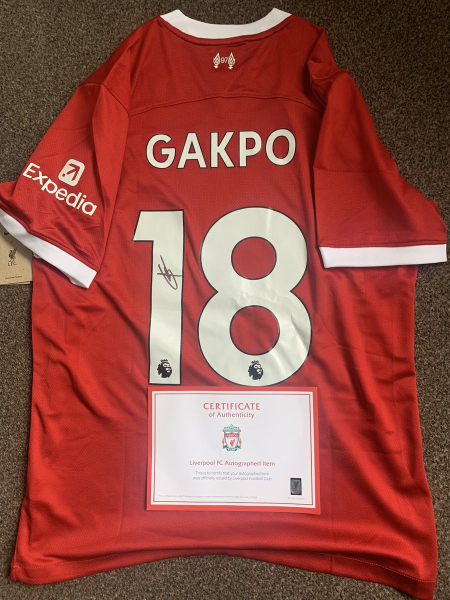 AUCTION We have been donated a signed shirt by @LFCFoundation from Cody Gakpo. This also comes with certificate to show this. Funds raised will go towards our support of children in grassroots football and beyond. Ends 06/04 at 5PM Bid in replies & please share