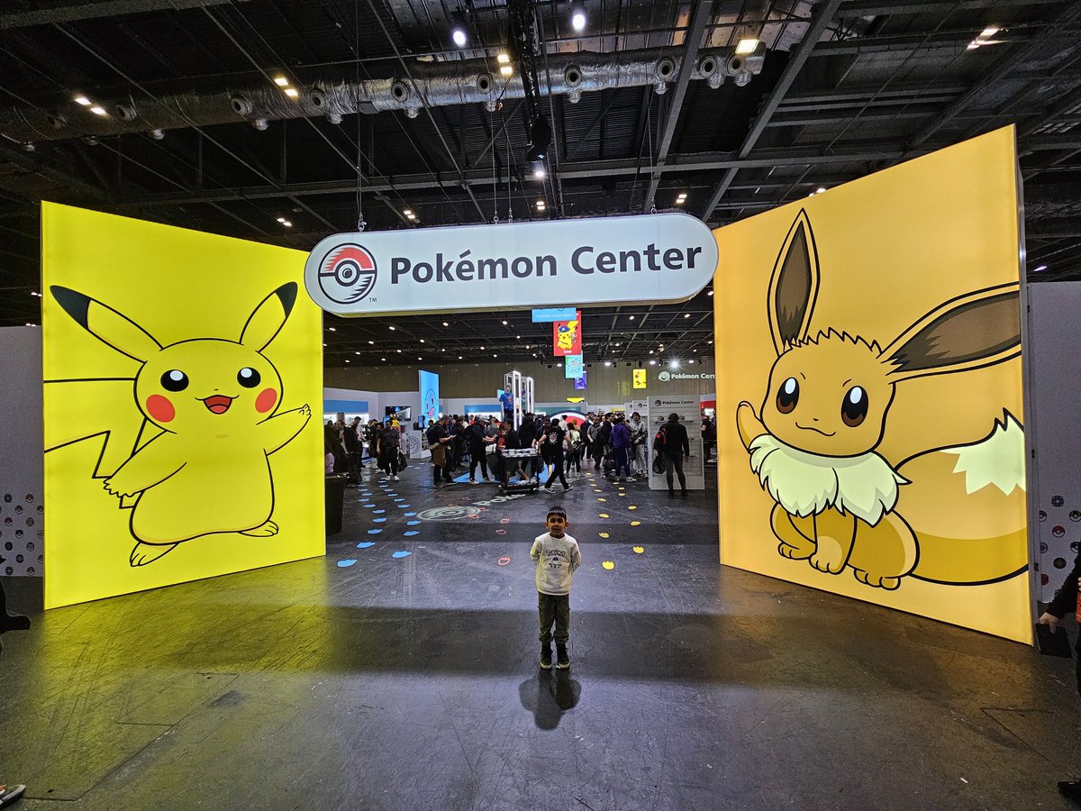 RR Dezigns tweet media