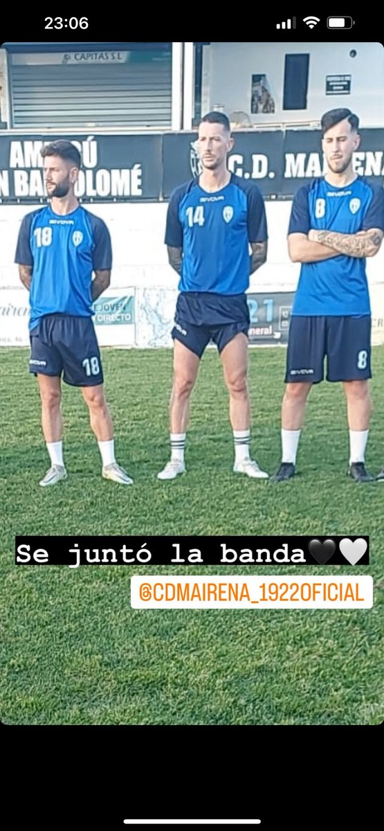 Llegamos con mucha hambre y todos sanos a la fase importante de la temporada. Todo el plantel super motivados y listos💪🏽🖤🤍!!
Muy contento de volver a coincidir con mi hermano <a href="/carlitos_ruiz21/">j.carlos ruiz claro</a> !!