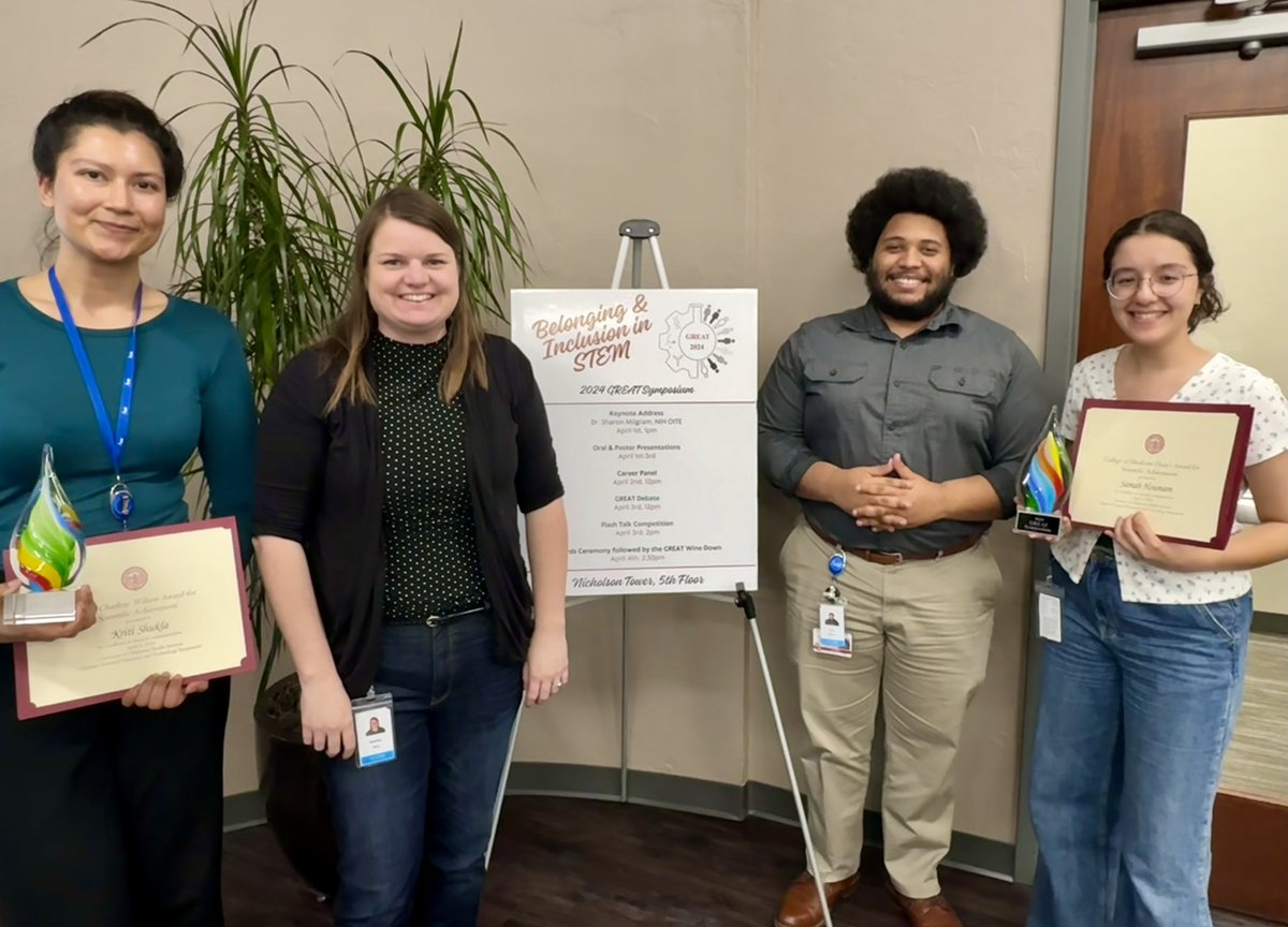 HeatherRicePhD's tweet photo. Great Job to each of the @RiceLabOMRF PhD Students at GREAT week!

Kriti Shukla  won the Bill &amp; Charlene Wilson Award

Samah Houmam won the College of Medicine Dean’s Award for Scientific Achievement 

Dylan Barber served as vice chair of GREAT &amp; chair of The GREAT Debate https://t.co/1dbksNZ4fj