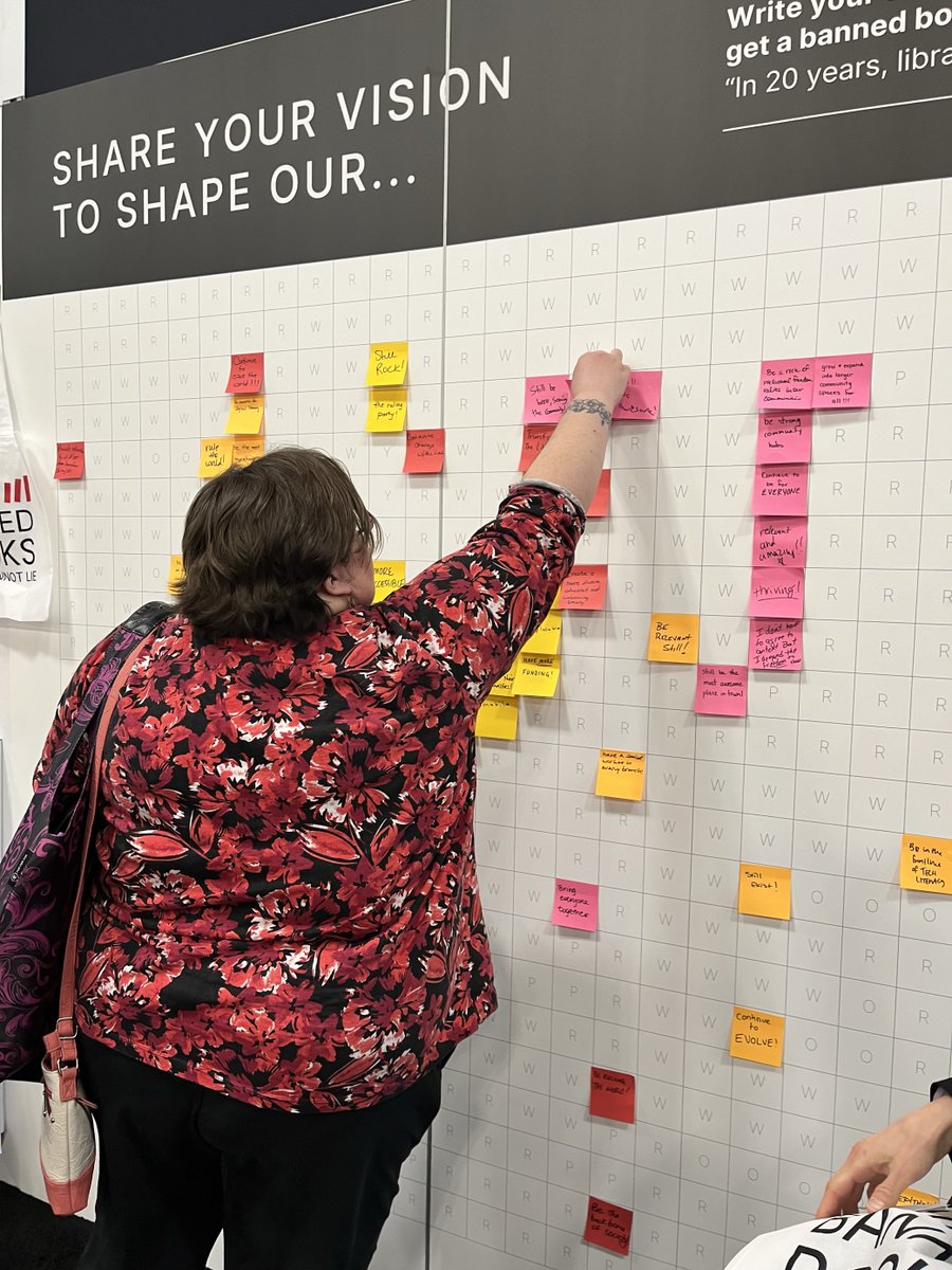 BibliothecaX's tweet image. Shaping the future at #PLA2024! 🌟
 
We’ve invited library professionals to share their thoughts on the next 20 years of libraries. The outcome? A stunning mosaic of ideas forecasting the future of libraries. Participants were thanked with a banned books bag. #futureoflibraries