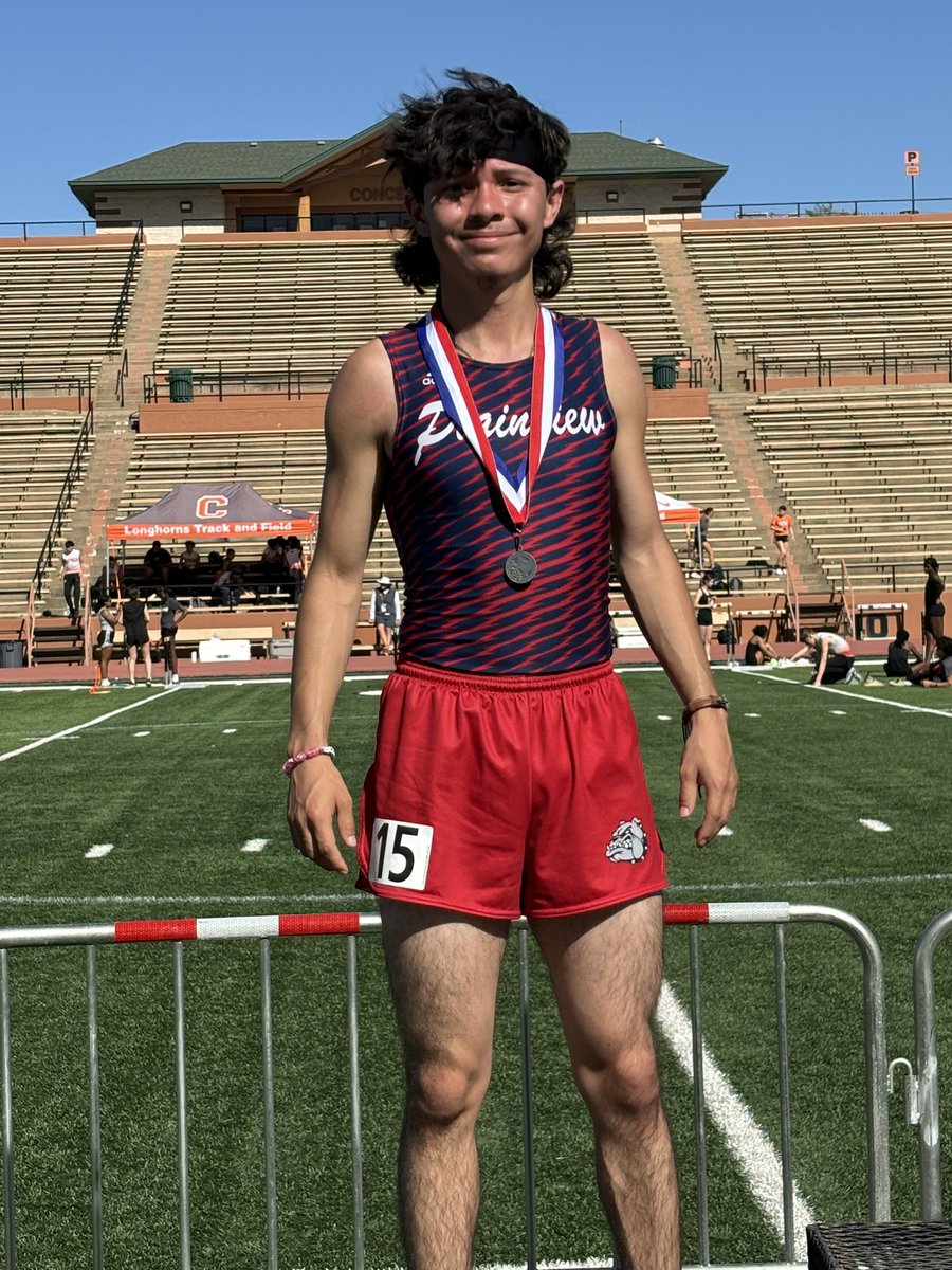 Congratulations to Tristan Rodriguez on placing 2nd in the JV 3200m run!