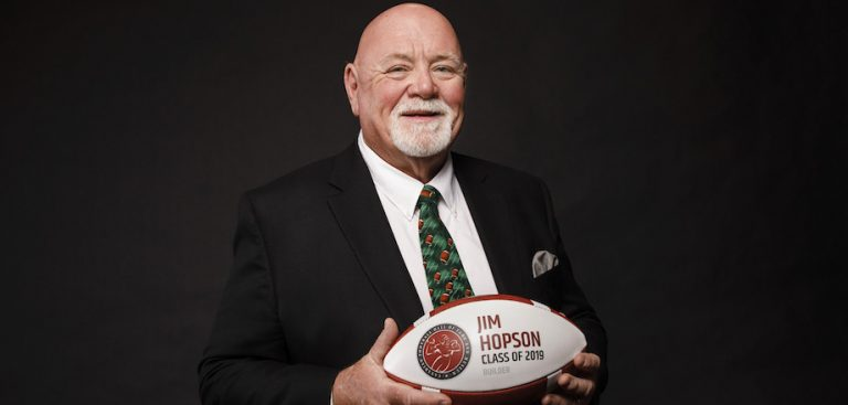 3DownNation's tweet photo. ‘He changed the course of this club forever’: Riders’ president Craig Reynolds mourns death of friend, franchise icon Jim Hopson

Via @TheJCAbbott 

https://t.co/EHVt7bFE7O

#CFL #Riders #RiderNation #Riderville https://t.co/pMUVVLGxDx