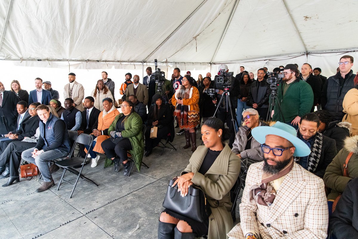 Invest Detroit tweet media