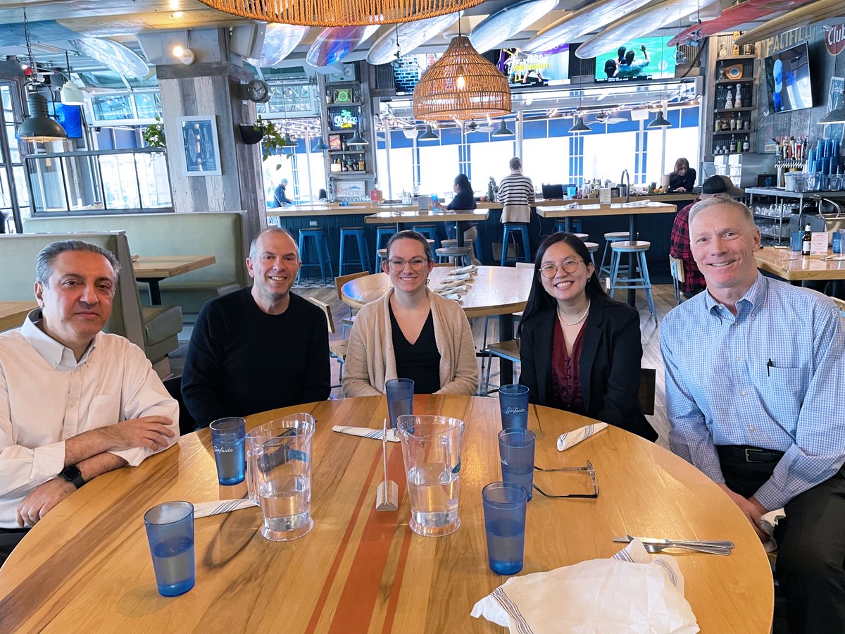 Adjunct Faculty Scholarship Fund donors met with this year’s recipients. Seated L-R: Adjunct Assoc. Profs of Law Behzad Gohari and Richard M. Pollak ‘83 with scholarship winners Lizzy Heideman ‘26 & Michele Juskowitz ‘26, and Asst. Dean for Adjunct Faculty Affairs Bill Snape, III