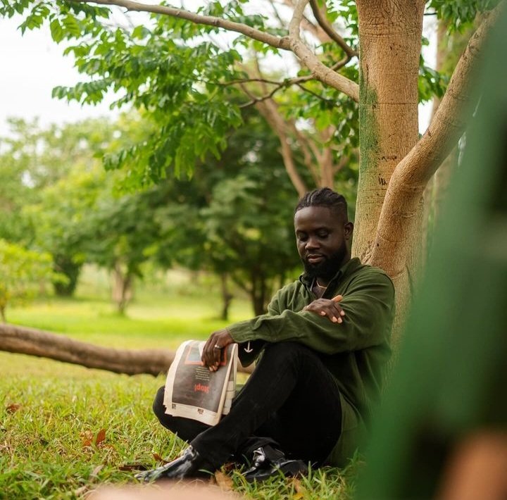 I spoke to my manager at the time and I told him I wish I could get a verse from @manifestive on the 'Fire' remix abd then sometime later he responded to the mail and in my mind I was like 'this is actually happening.' ~ @Gyidi_ #ylounge