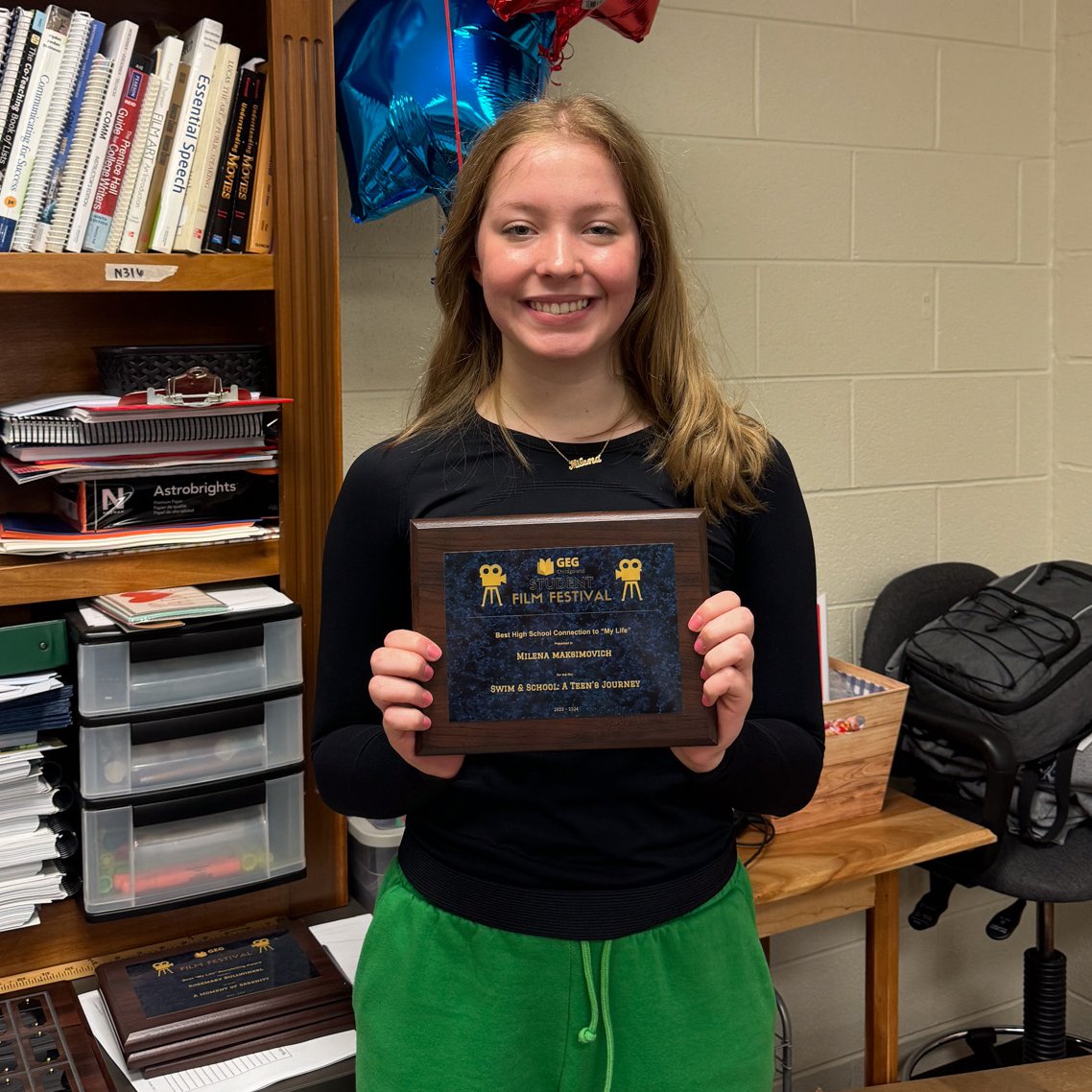 Congrats to the @Lemont_HS students who won at the 2024 GEG Film Awards! *Shea Holt - Grand Prize, Best Cinematography *Katherine Cowperthwaite - Best Stop Motion Animation *Rosemary Bullwinkel - Best Storytelling *Milena Maksimovich - Best Connection to the Theme #WeAreLemont