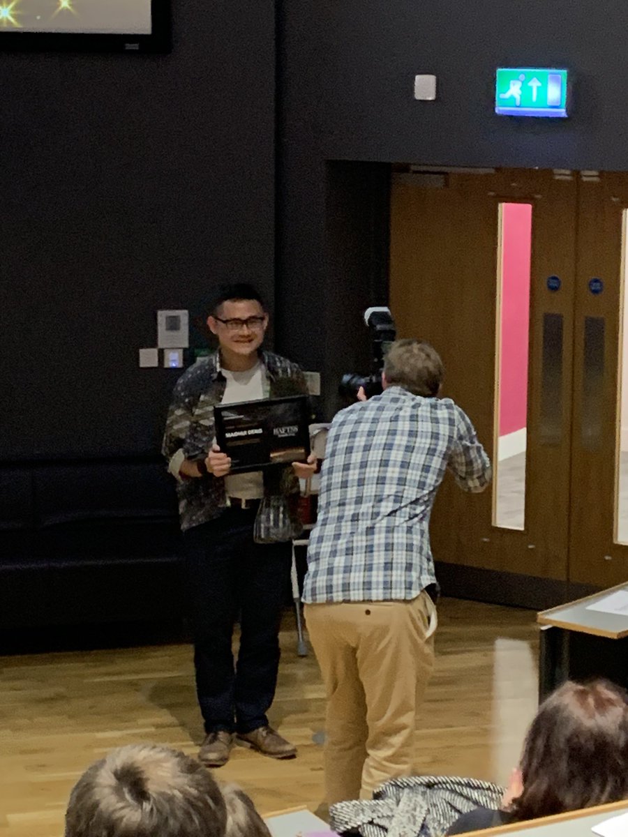 My incredible PhD supervisor, @dengmaohui, as he wins Runner-Up for #baftss2024’s Best First Monograph award for his book ‘Ageing, Dementia and Time in Film: Temporal Performances’ 🎉🎉