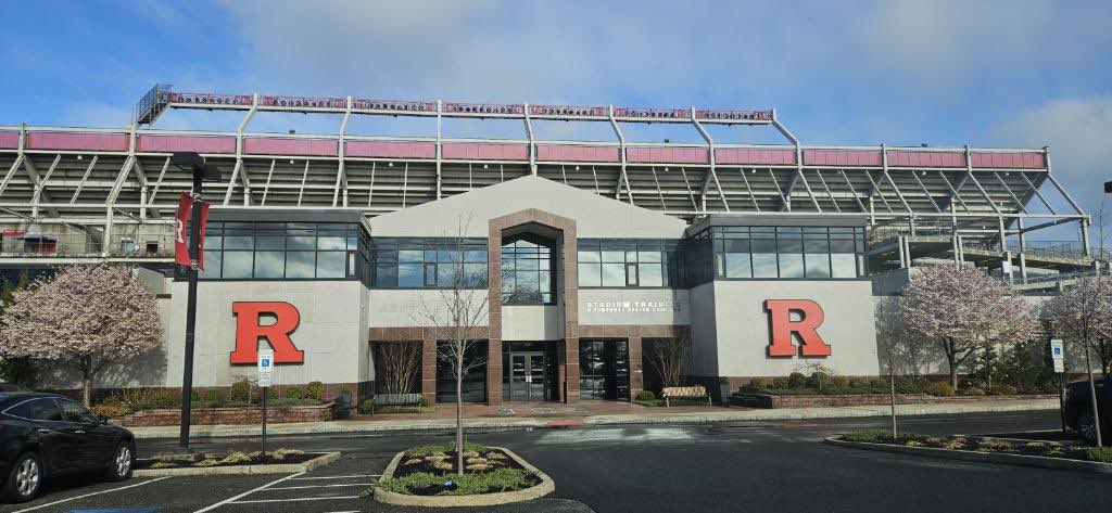 After a great visit and conversation with @GregSchiano I’m truly blessed to receive and offer from Rutgers University 🔴🪓@CoachCDay @coachdinofb @DXSF_FB @RivalsFriedman @BrianDohn247 @PRZ_CoachSilva #FTC