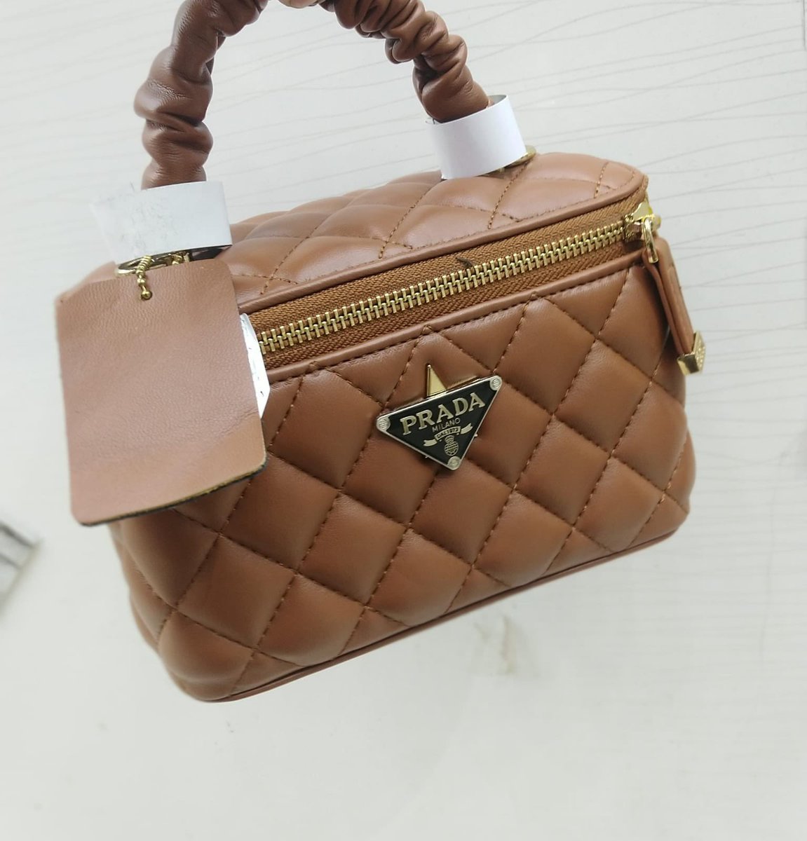 شنط مكياج بردا
توفرت مجددا 

180 ريال 

✅✅✅✅✅🔥🔥🔥🔥🔥🔥

 #ليله_الجمعه 
#الخليج_الهلال 
#الاتحاد_التعاون 
#الوحدة_الأهلي 
#ضمك_النصر 
#تخفيض_المخالفات_المروريه 
#ليله_القدر_فيها_تحقيق_الامنيات