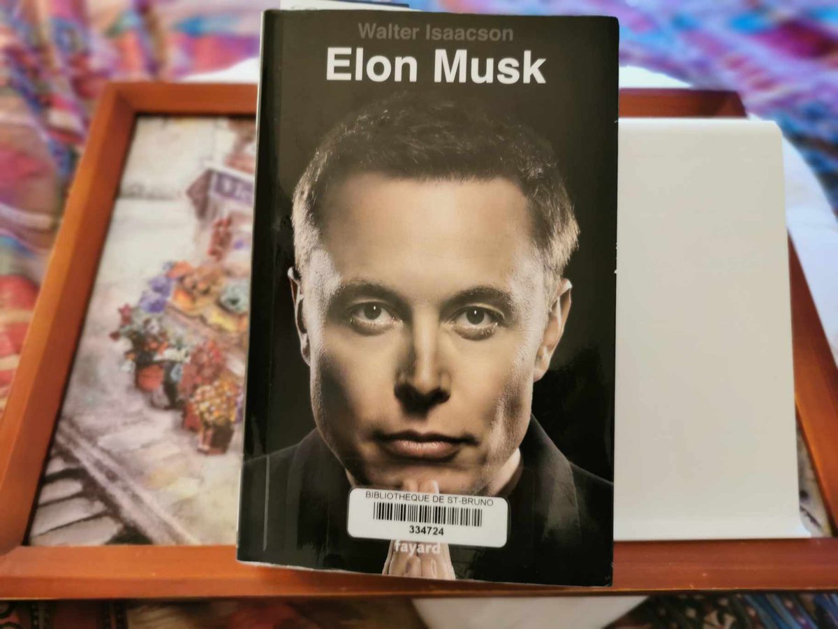 @elonmusk You have to read Elon's bio to see how him and his family have worked hard when they arrived in Canada.
His mother @mayemusk and sister @ToscaMusk were having 2 or 3 jobs at the same time and living in a small studio! 
 #legalimmigration of hard workers vs #illegalCriminals